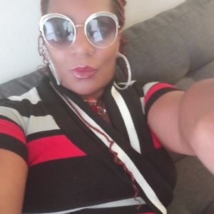 Meet your Posher, Stacey